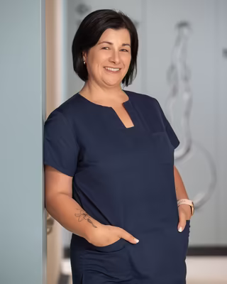 Manuela, Office - Kurinstitut Stumm im Zillertal