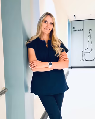 Theresia, Office - Kurinstitut Stumm im Zillertal